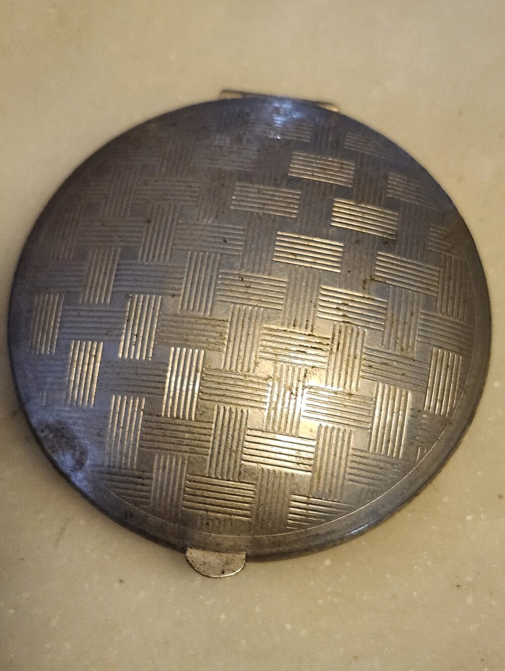 Vtg Richard Hudnut Three Flowers Silver Art Deco Silver Basketweave Compact